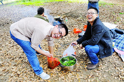 男人也是會做飯的